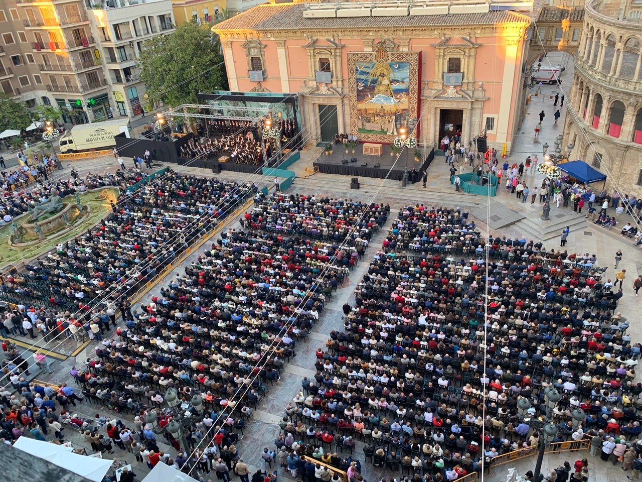 Imagen aérea concierto Ronda a la Mare de Dèu